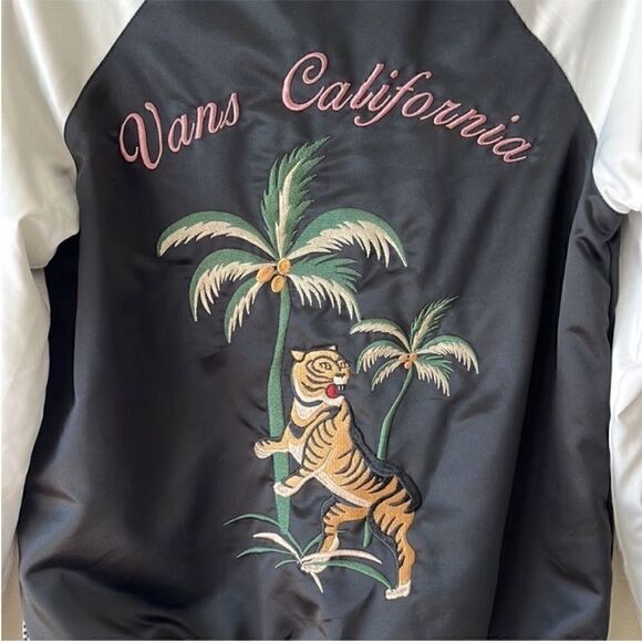 Vans California Embroidered Tiger Palm Tree Satin Jacket - Picture 9 of 12